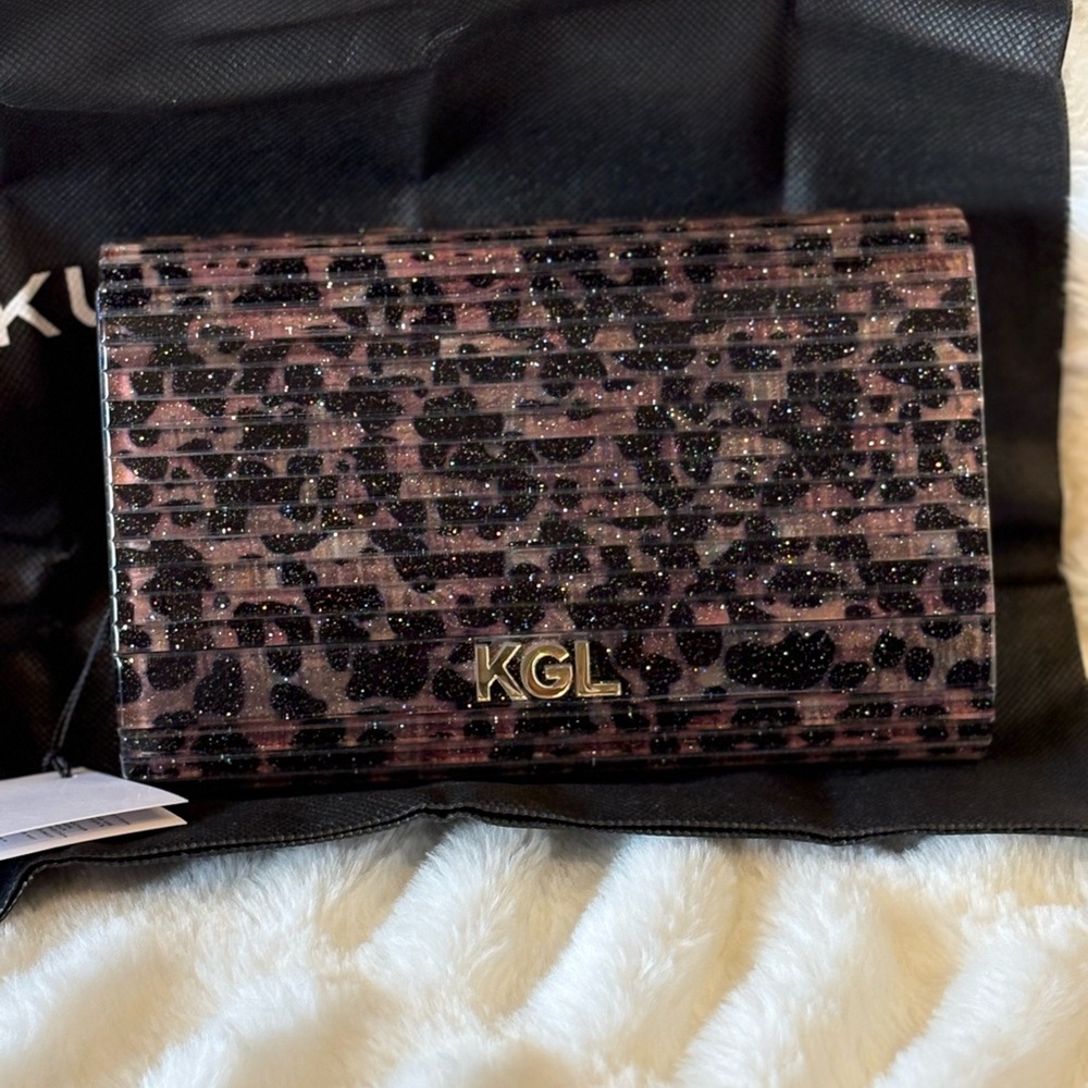 Kurt Geiger Glittery Leopard Print Clutch - Picture 3 of 5